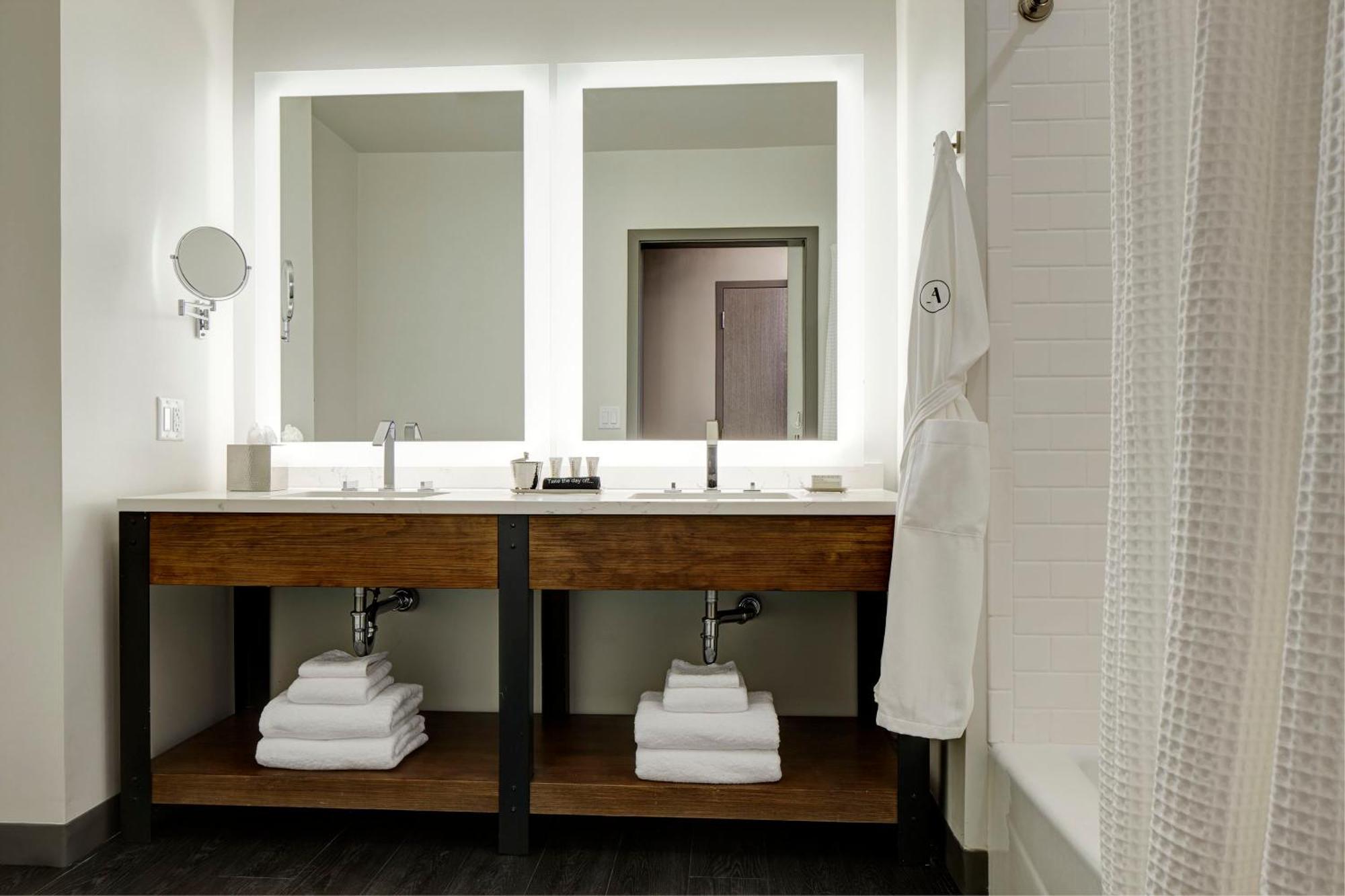 Archer Hotel Seattle/Redmond Bagian luar foto